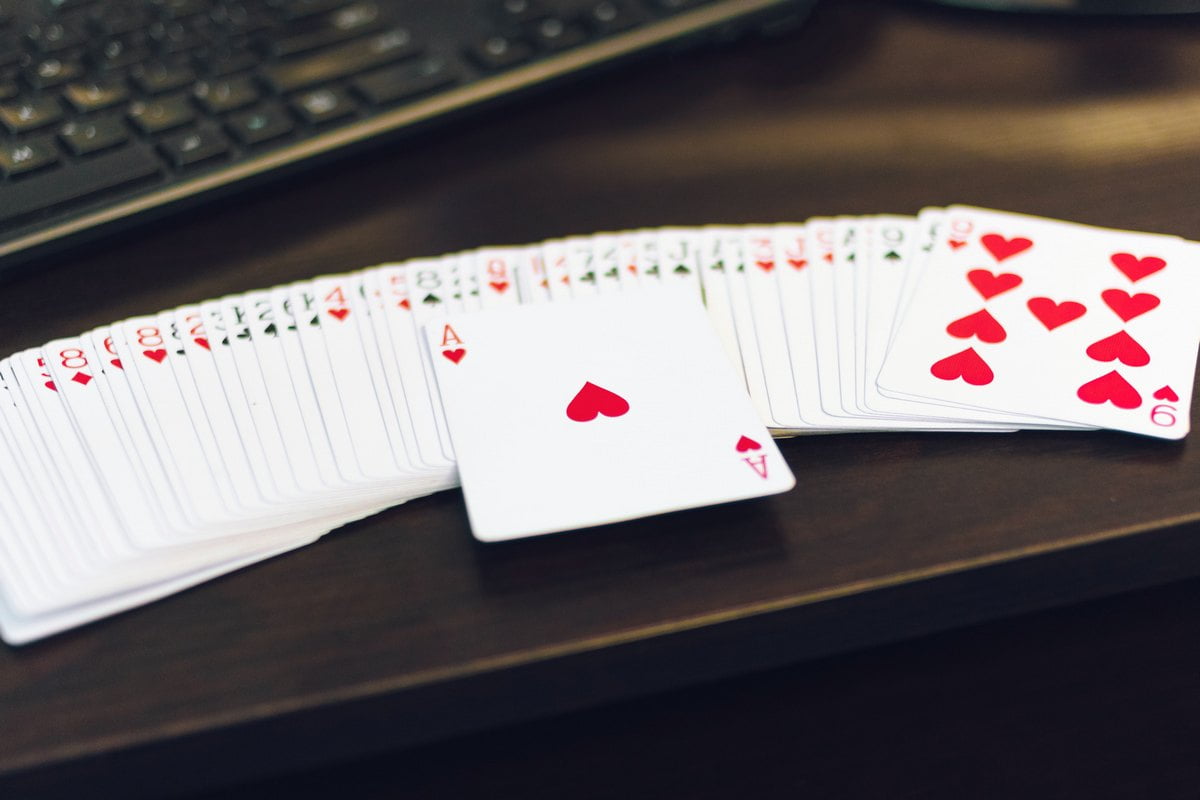 Live baccarat